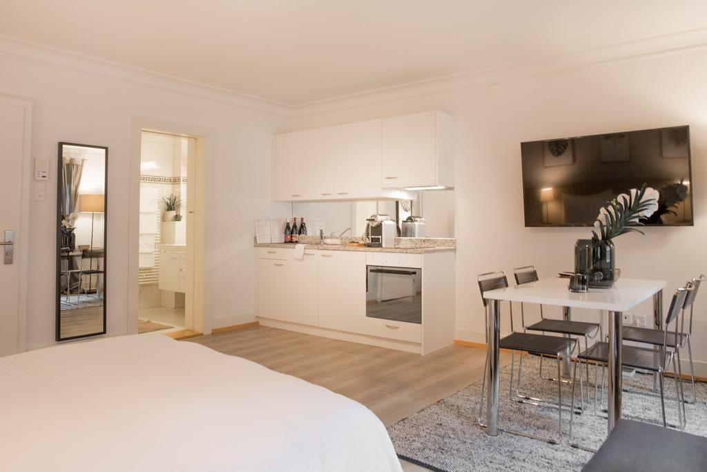 Top City Center Location By Airhome Zug Exterior foto
